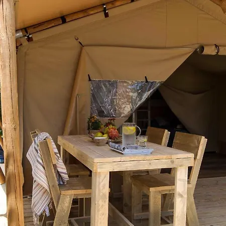 Gavina Camping 2*